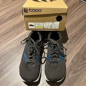 Topo Athletic Men’s Magnifly 4 8.5